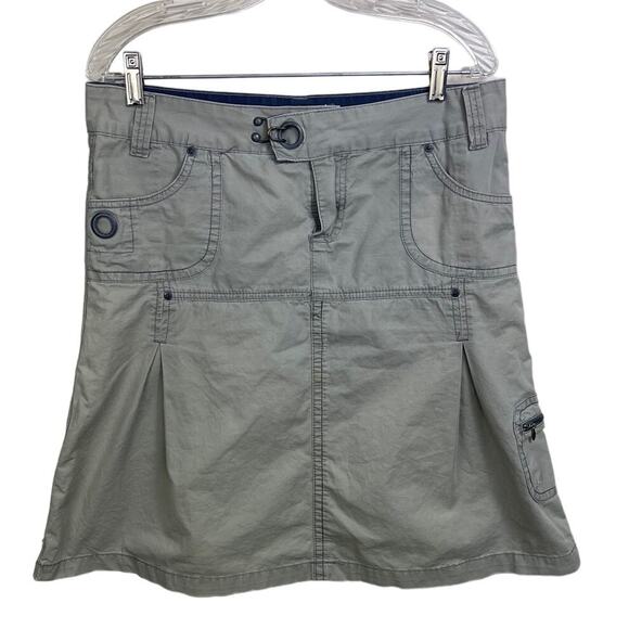 Dresses & Skirts - Women's Unionbay Green Khaki Skirt Size 11
